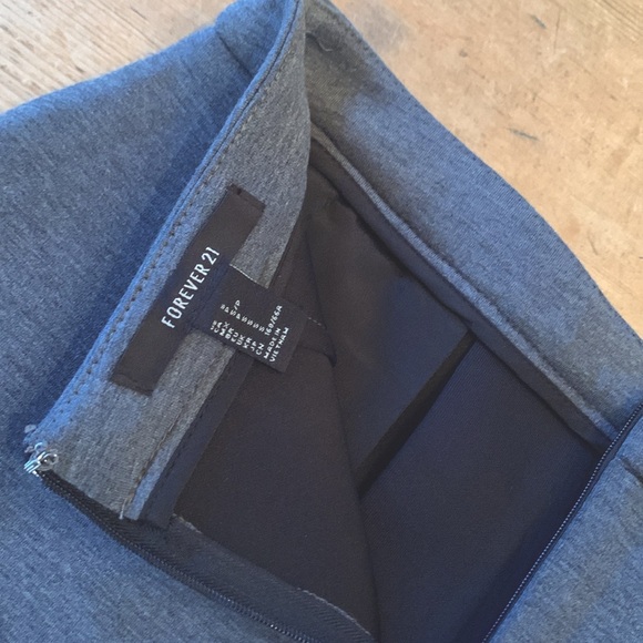 NWOT Ponte knit charcoal heather grey A-line skirt - Picture 6 of 7